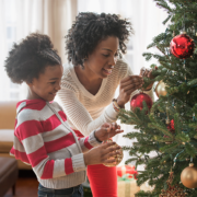 Crie uma decoração de Natal incrível com 7 dicas imperdíveis